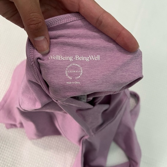 WellBeing + BeingWell LoungeWell Ziggy 4 Inch Romper XXS - Picture 3 of 5